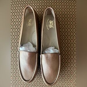 SAS Women's Tan Leather Loafers